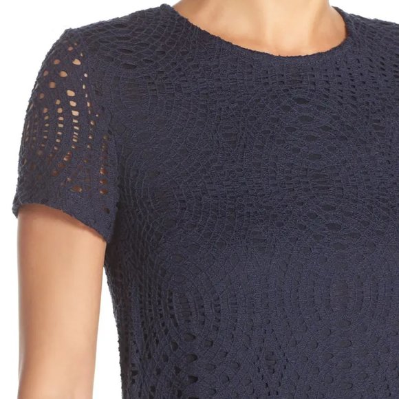 Maggy London Navy Crochet Shift Dress Sz 2‎ - NWT - Picture 2 of 8